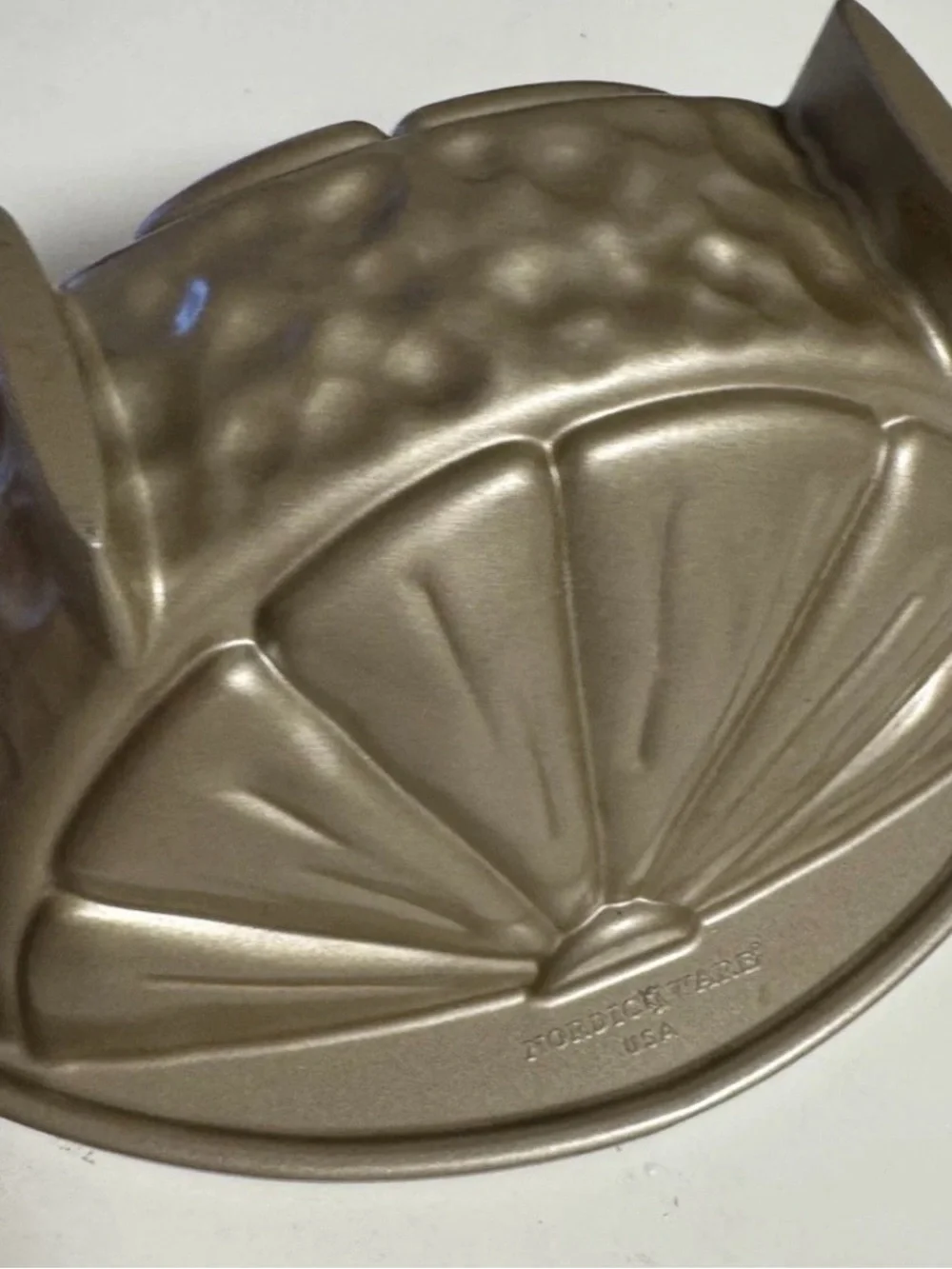 Nordic Ware Citrus Slice Lemon Wedge Cake Pan 5 Cup/1.2 L Baking Mold